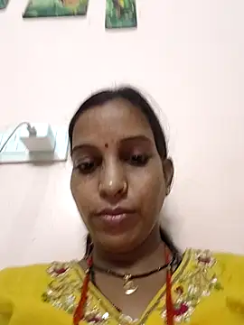 Hotty-Nidhi online show from 09/26/25, 02:51