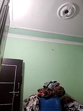 Hotty-Nidhi online show from 03/21/25, 03:13