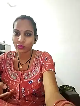 Hotty-Nidhi online show from 03/22/25, 04:47