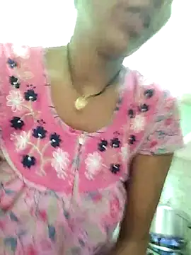 Hotty-Nidhi online show from 09/19/25, 04:49