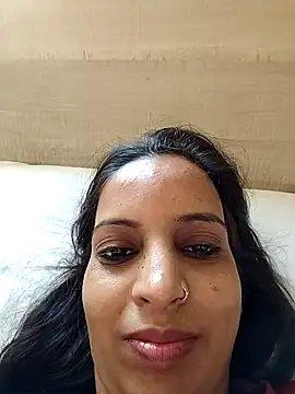Hotty-Nidhi online show from 05/24/26, 01:49
