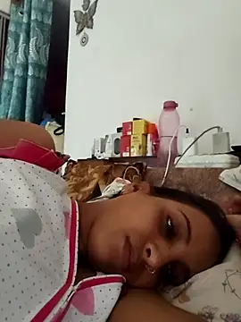 Hotty-Nidhi online show from 05/29/26, 02:39