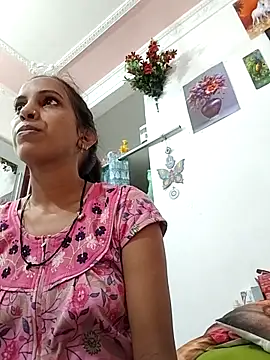 Hotty-Nidhi online show from 06/20/26, 03:44