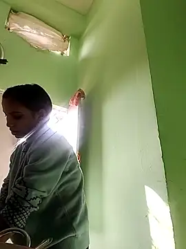 Hotty-Nidhi online show from 02/06/26, 04:52