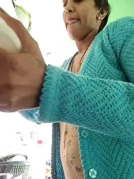 Hotty-Nidhi online show from 02/09/26, 03:15