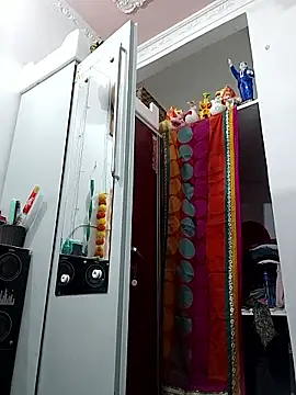 Hotty-Nidhi online show from 02/21/26, 03:25