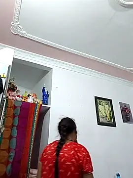 Hotty-Nidhi online show from 03/30/26, 03:19