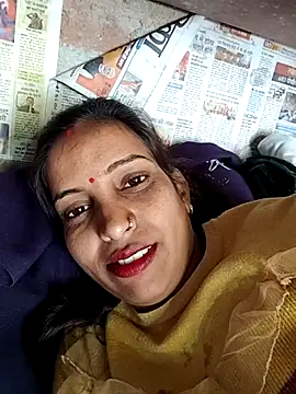 Hotty-Nidhi online show from 02/20/26, 07:43