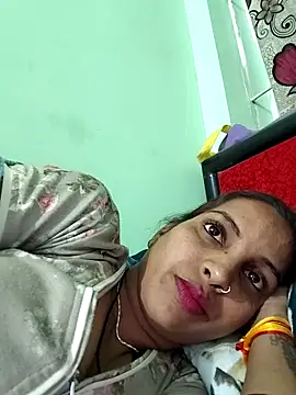 Hotty-Nidhi online show from 02/10/26, 05:34