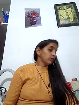 Hotty-Nidhi online show from 02/02/26, 05:01