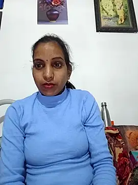 Hotty-Nidhi online show from 02/01/26, 04:49