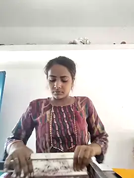 indiancute43 online show from 05/22/26, 06:00