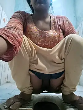 indiancute43 online show from 04/13/26, 12:58