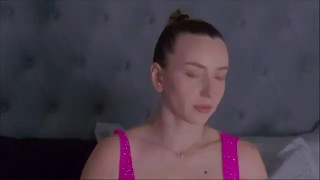 AlexisWhit online show from 06/12/26, 07:50