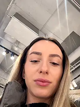 AlexisWhit online show from 11/23/25, 08:57