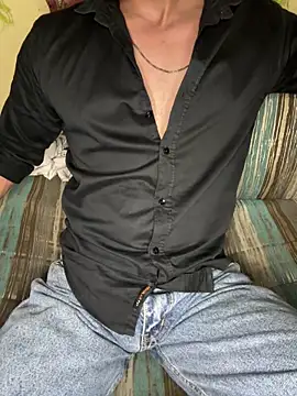 HARSHHU01 online show from 09/28/25, 05:42