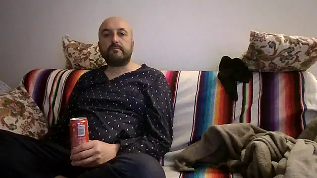 maxxxio12 online show from 04/15/26, 07:18