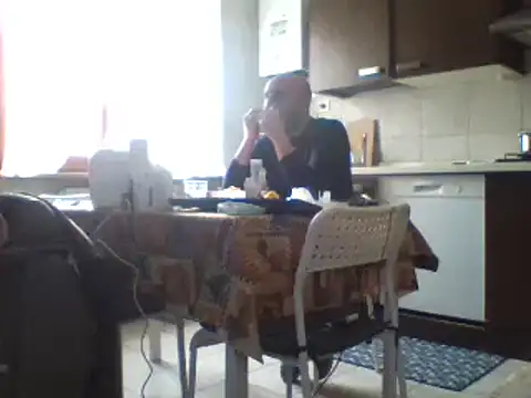 maxxxio12 online show from 03/13/25, 12:24