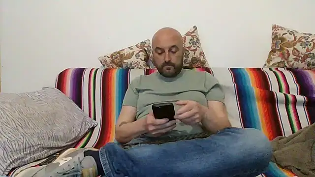 maxxxio12 online show from 04/12/26, 12:08