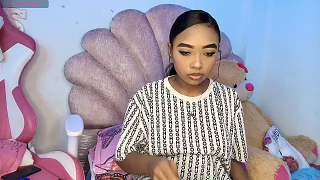 charlotte walker1 online show from 03/15/26, 09:22