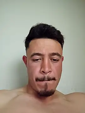 Thunderbolt121 online show from 12/01/25, 01:23