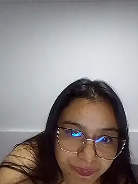 Snapshot of AnaHobson chatting on 03/10/25, 06:56 AnaHobson online show from 03/10/25, 06:56