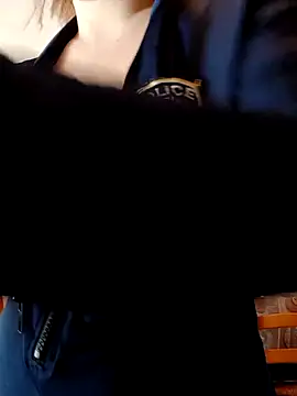 luciferelili online show from 12/04/25, 10:58