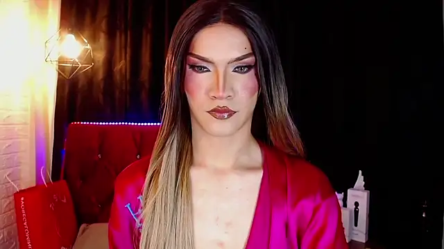 agatha rodriguez online show from 04/14/26, 01:27