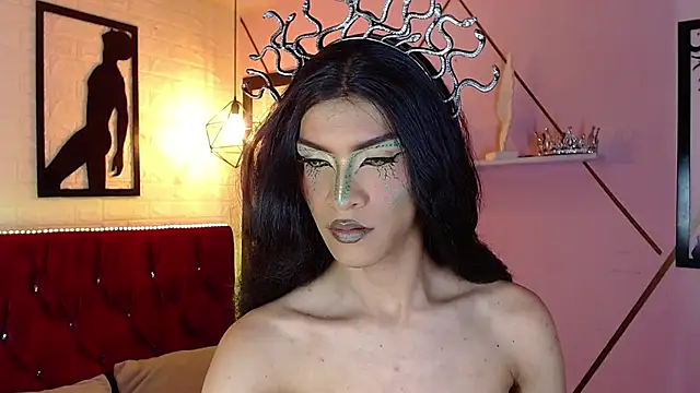 agatha rodriguez online show from 10/31/25, 02:57