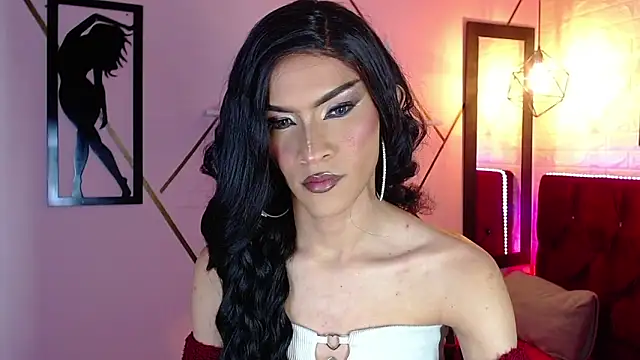 agatha rodriguez online show from 10/22/25, 02:16