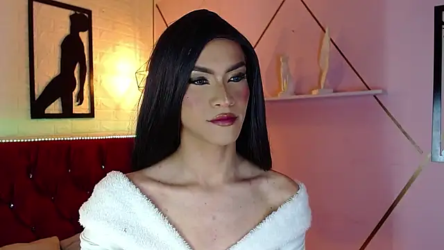 agatha rodriguez online show from 11/02/25, 02:22