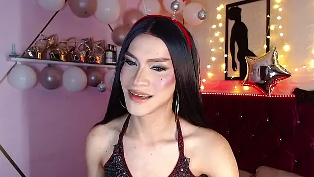 agatha rodriguez online show from 12/22/25, 01:55