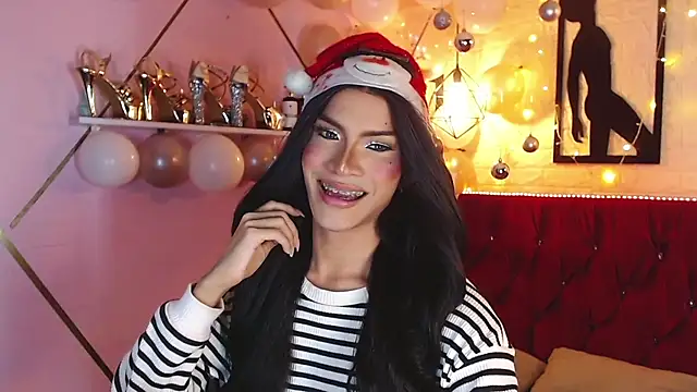 agatha rodriguez online show from 12/14/25, 07:41