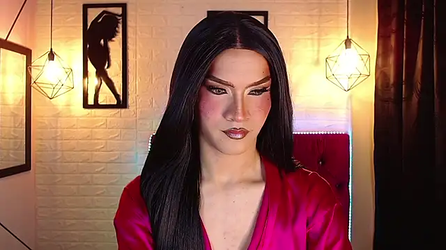 agatha rodriguez online show from 04/27/26, 12:47