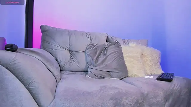 AshtonnSummer online show from 11/04/25, 04:55