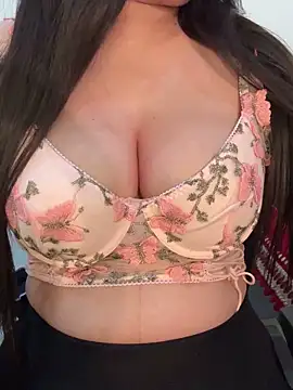 yours chahat online show from 03/04/26, 05:31