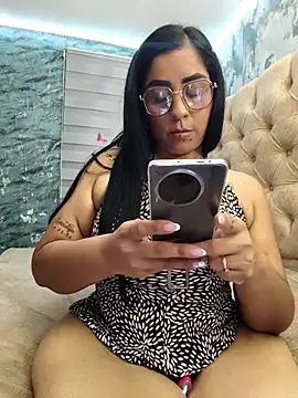 L ucero online show from 02/02/26, 11:04