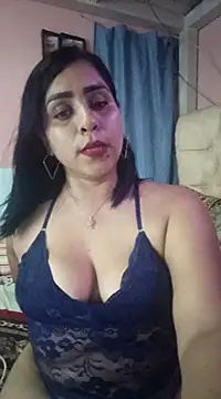 Snapshot of L_ucero chatting on 03/19/25, 03:20 L ucero online show from 03/19/25, 03:20