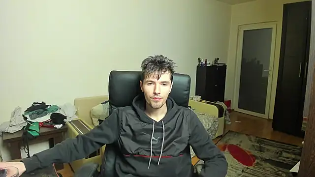 JustinPorno online show from 09/17/25, 04:20