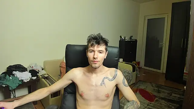 JustinPorno online show from 09/15/25, 05:13