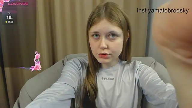 Snapshot of YamatoBrodsky chatting on 09/17/25, 06:54 YamatoBrodsky online show from 09/17/25, 06:54