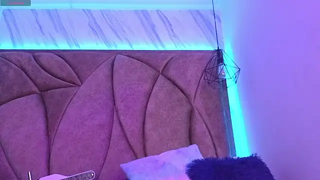 Kanela miller  online show from 04/05/26, 12:23