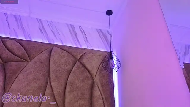 Kanela miller  online show from 11/10/25, 12:32