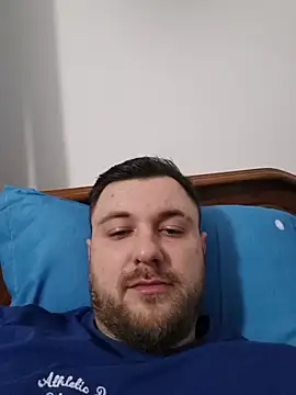 hugedickedd online show from 02/15/26, 04:24