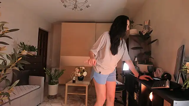 Viki Bellson online show from 09/12/25, 06:18