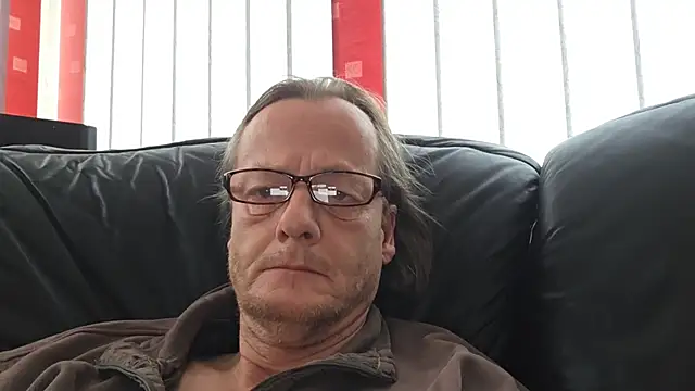 namorreyeb1 online show from 02/01/26, 08:34