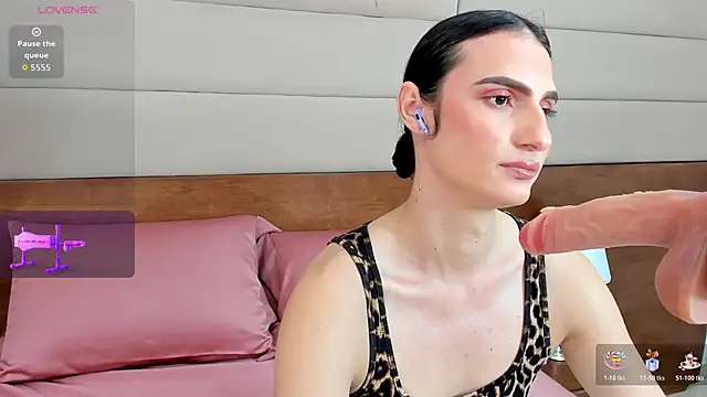 shantall skinny online show from 12/17/25, 03:17