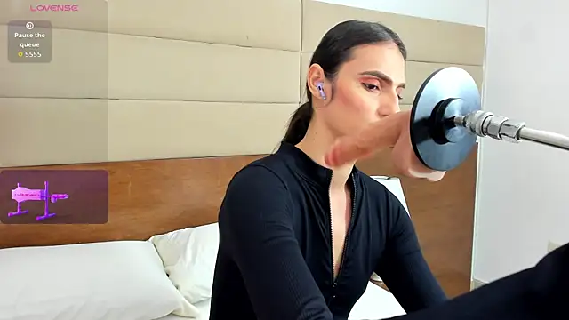 shantall skinny online show from 12/19/25, 03:54