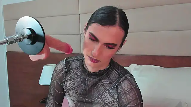 shantall skinny online show from 10/20/25, 03:41