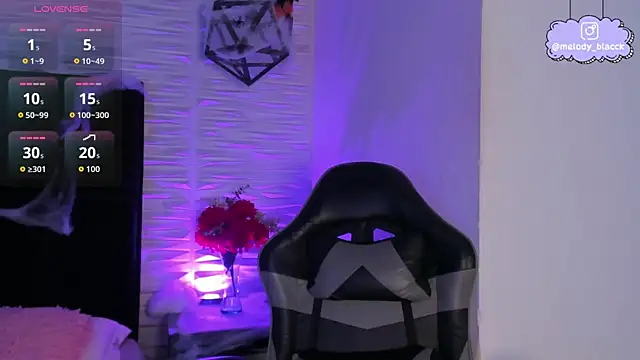 Melody Black  online show from 10/26/25, 02:28